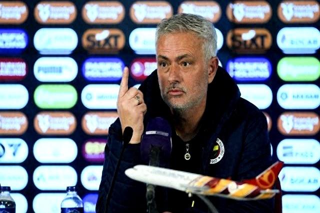 罗马传奇球员今夏复出，引领球队奋战的简单介绍