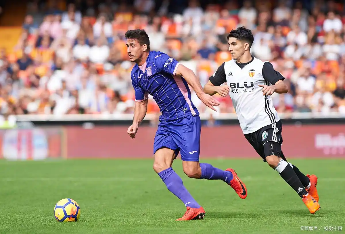 皇马主场大胜比利亚雷亚尔保持西甲榜首的简单介绍 皇马主场大胜比利亚雷亚尔保持西甲榜首的简单介绍