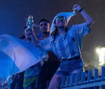 包含拉丁美洲冠军杯直播惊险上演，虐心战役引人关注的词条