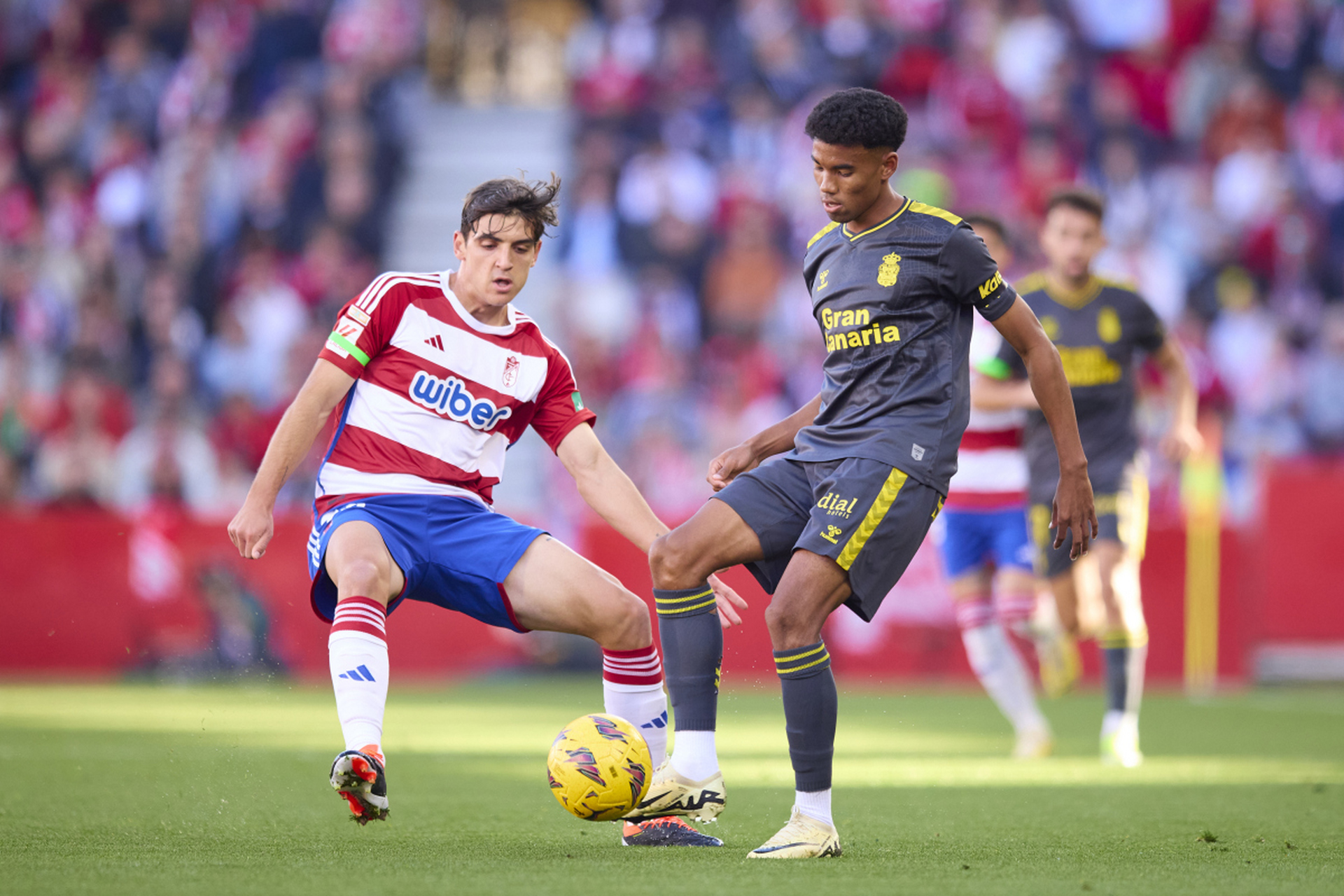 格拉纳达客场大胜，球队状态火热的简单介绍